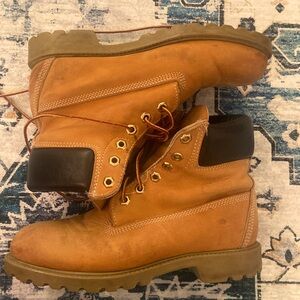 barely used Timberland boots, premium quality now a fraction of the price